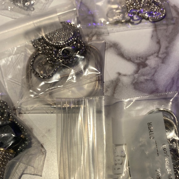 Silver Tone Fashion Jewelry Lot Chains Hoops Pendants Craft Repair - Picture 10 of 13